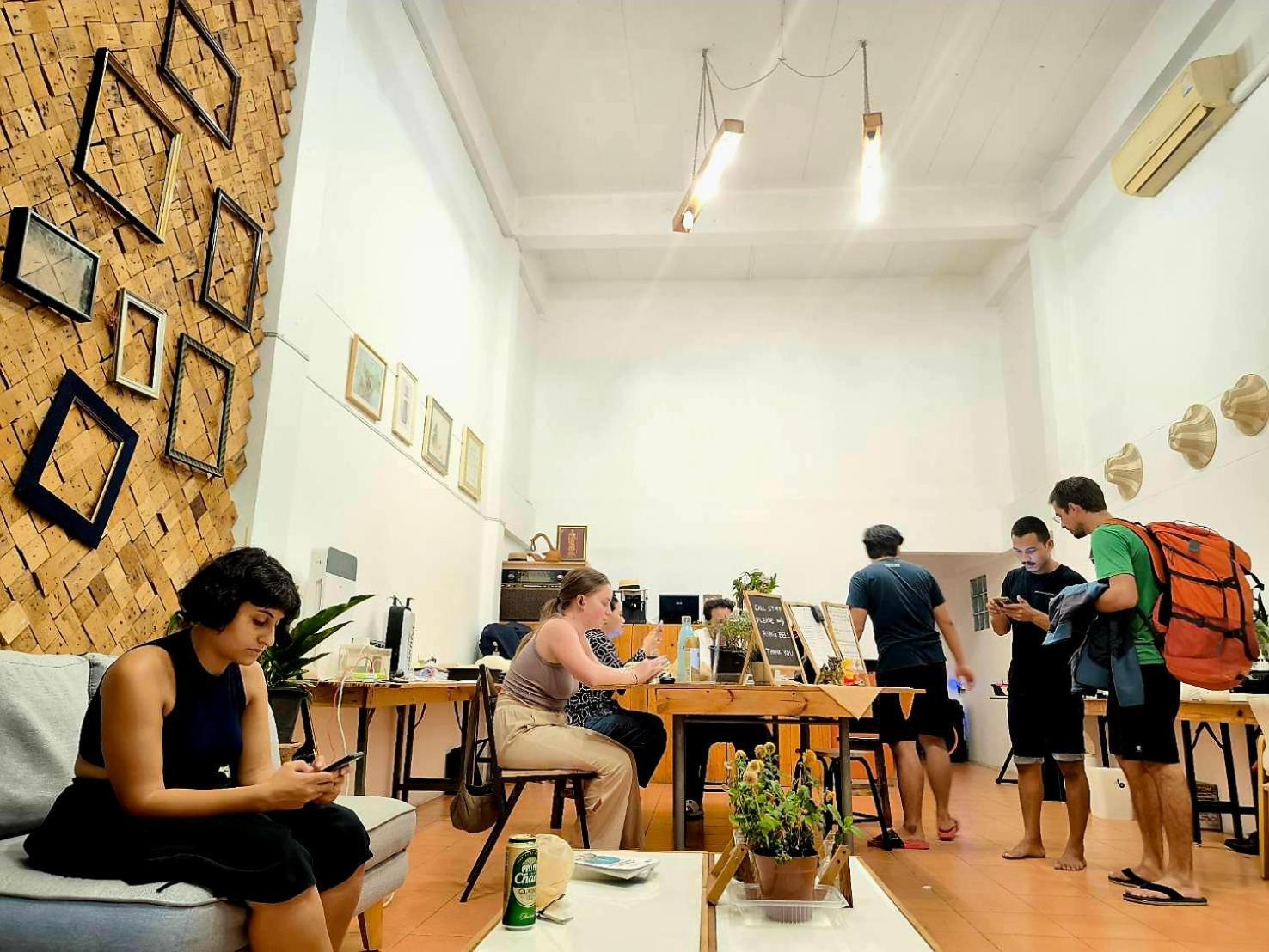 Youyen Hostel Bangkok Ngoại thất bức ảnh